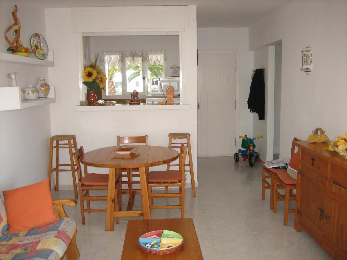 Precioso Apartamento Al Lado De Bonita Cala Ciutadella  Exterior photo
